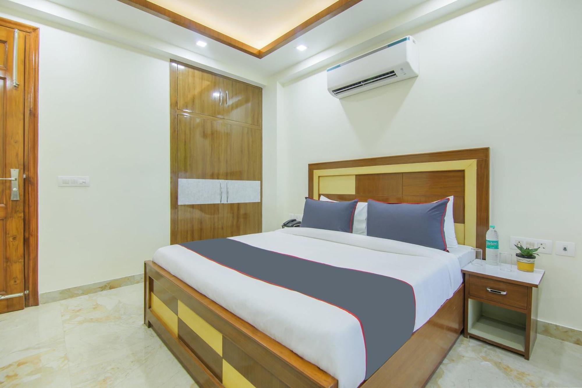 Super Collection O Corporate Suite Near Omaxe Celebration Mall Gurgaon Exterior photo