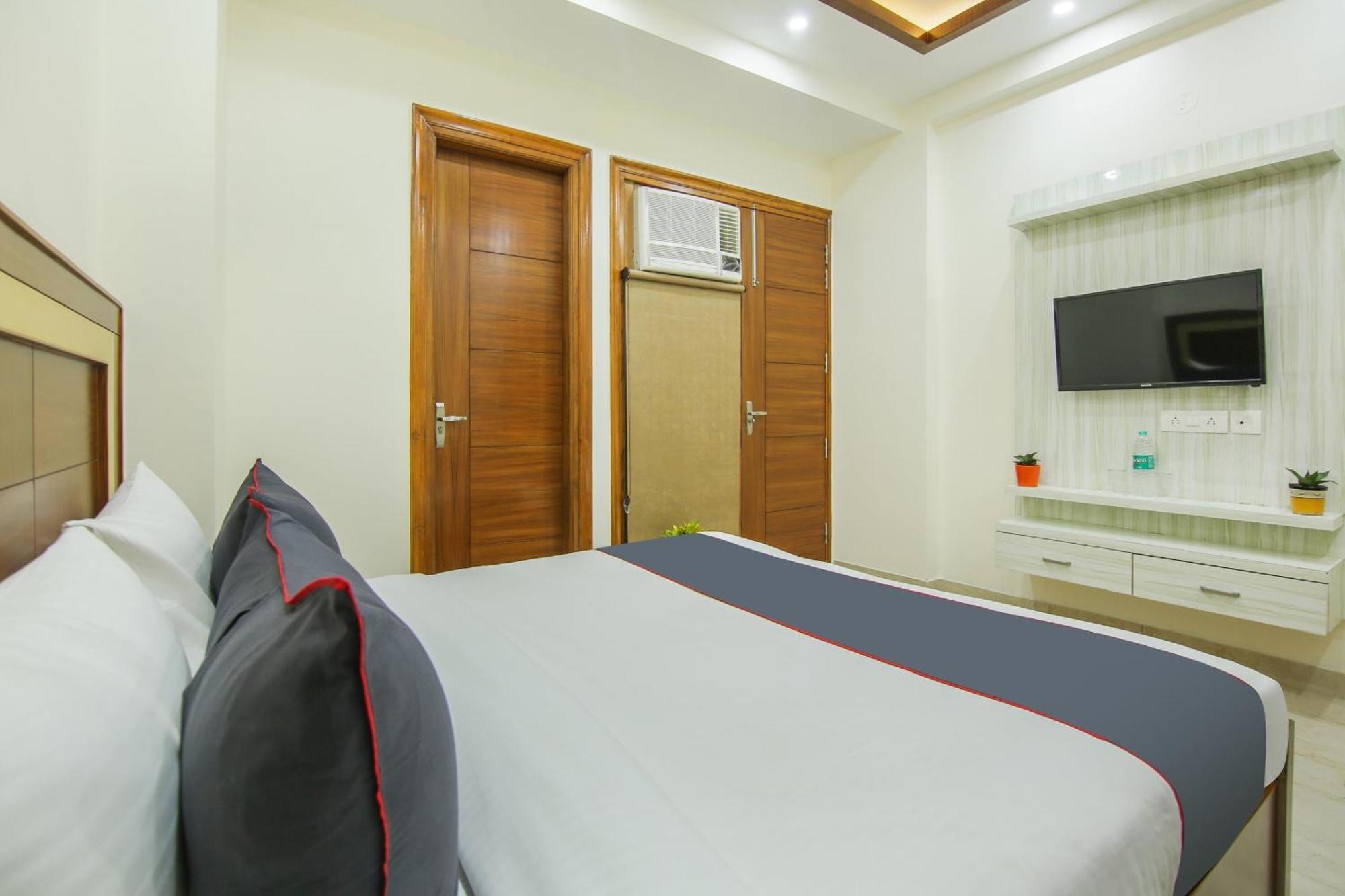 Super Collection O Corporate Suite Near Omaxe Celebration Mall Gurgaon Exterior photo