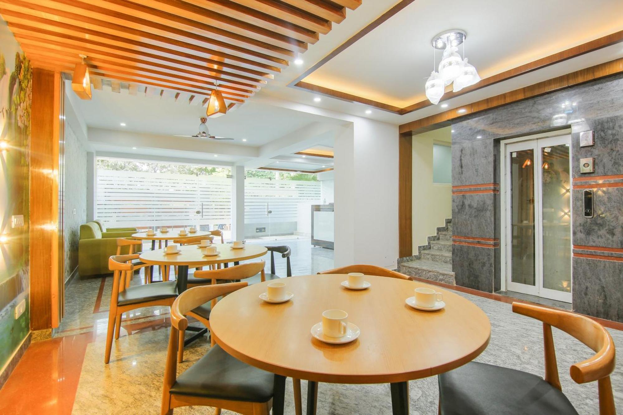 Super Collection O Corporate Suite Near Omaxe Celebration Mall Gurgaon Exterior photo
