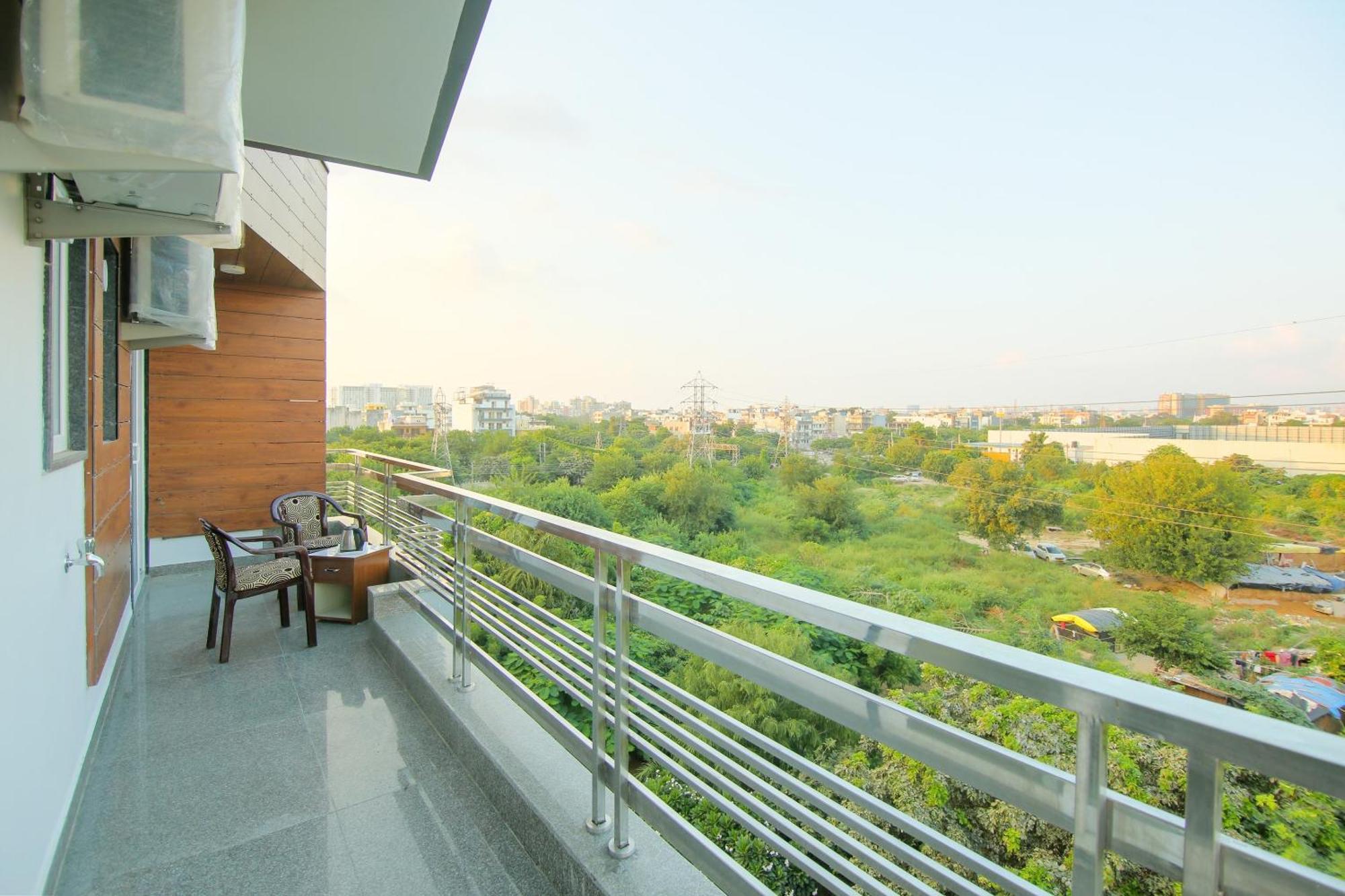 Super Collection O Corporate Suite Near Omaxe Celebration Mall Gurgaon Exterior photo