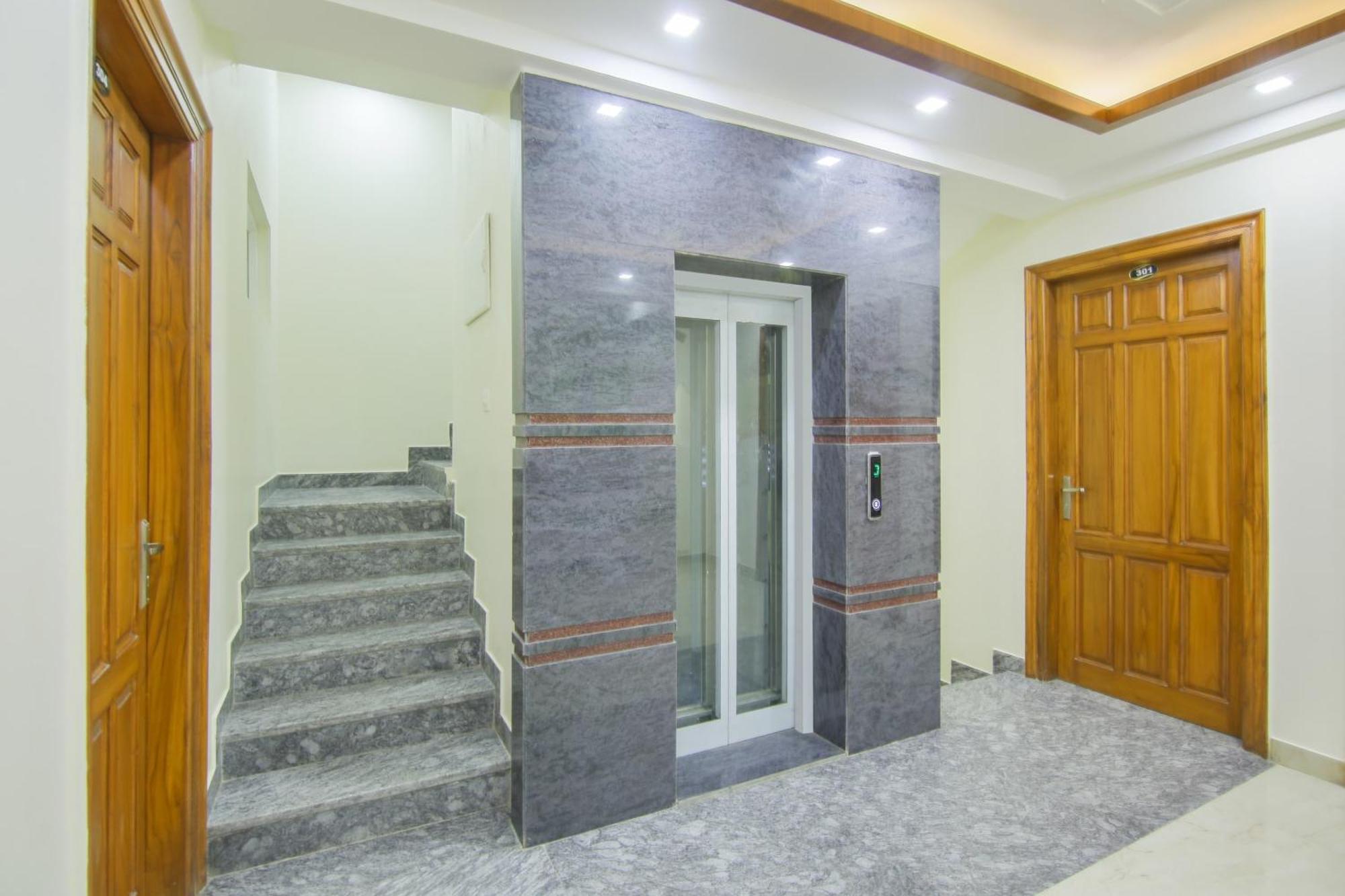 Super Collection O Corporate Suite Near Omaxe Celebration Mall Gurgaon Exterior photo